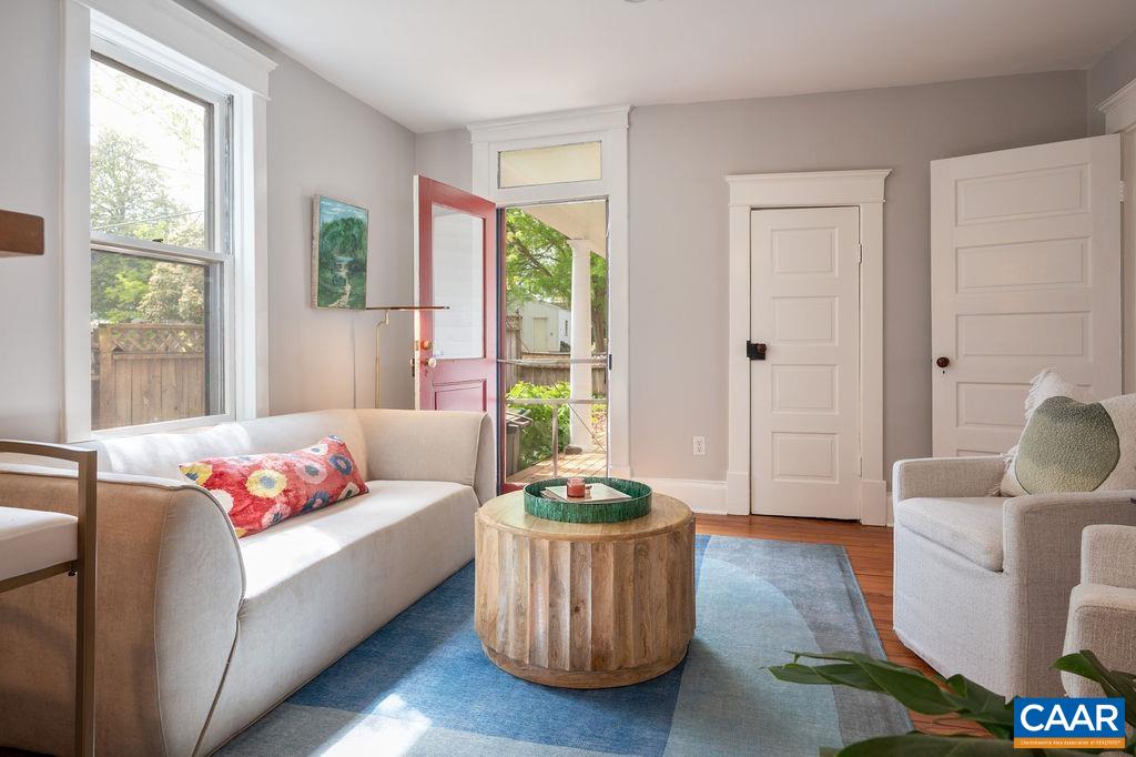 118 Goodman Street Charlottesville, VA 22902 - Photo 19 of 47