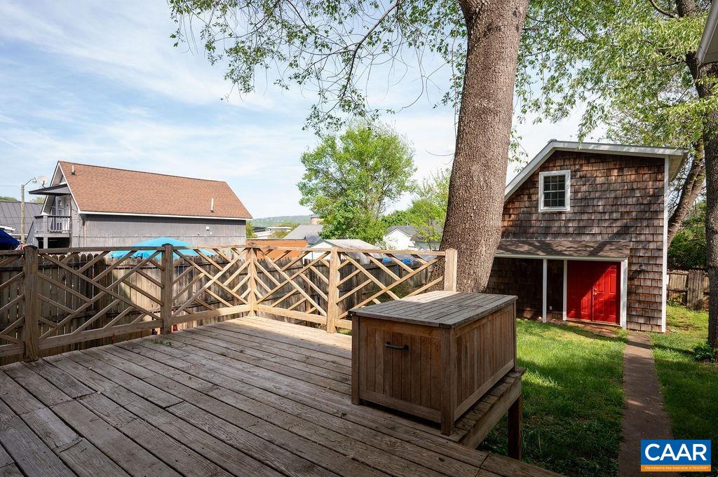 118 Goodman Street Charlottesville, VA 22902 - Photo 28 of 47