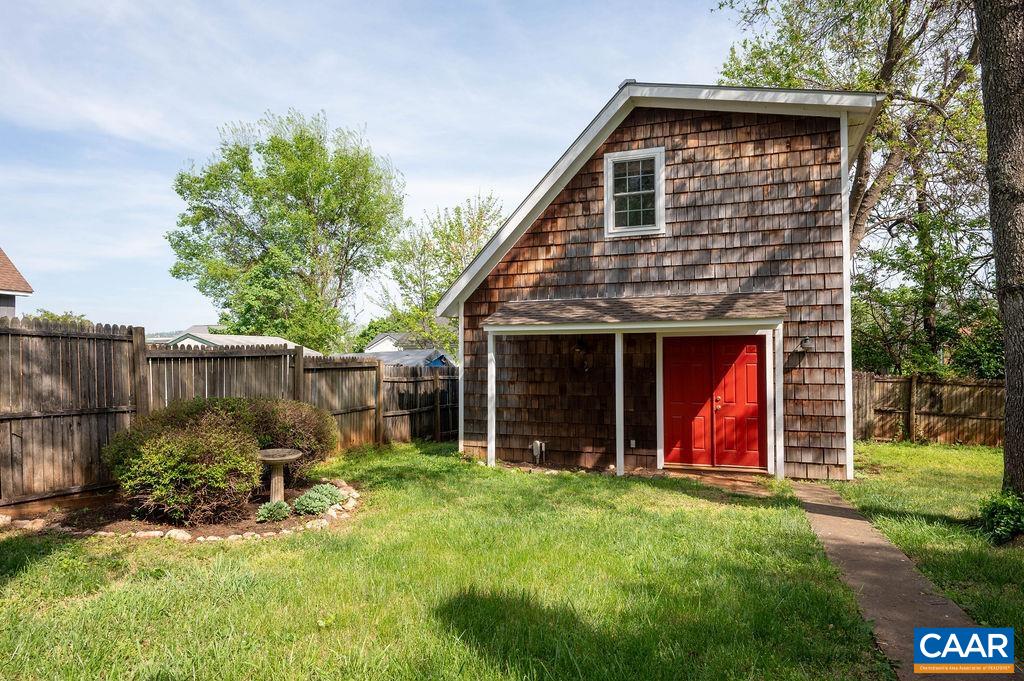 118 Goodman Street Charlottesville, VA 22902 - Photo 29 of 47