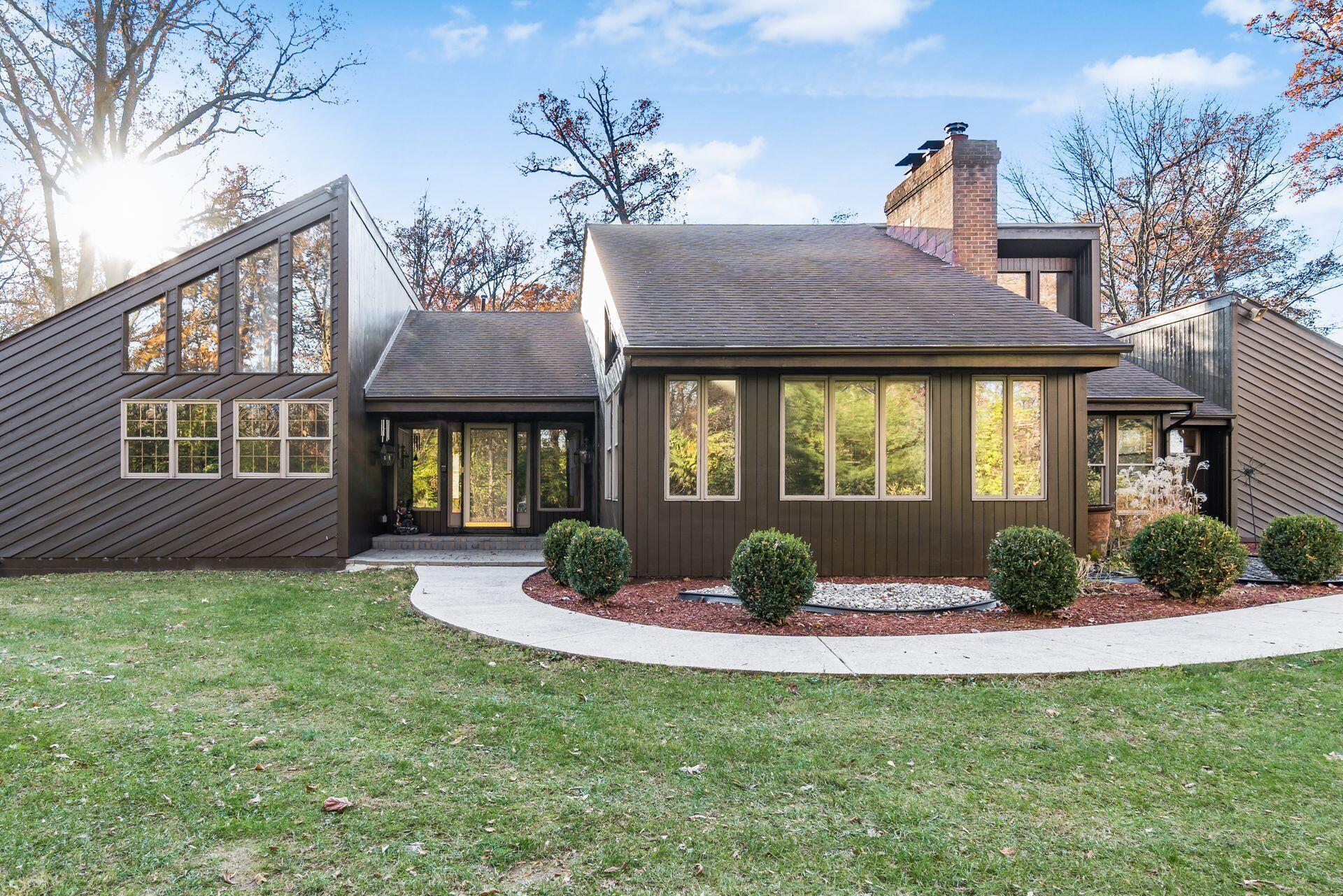 9083 Taylor Road Orient, OH 43146 - Photo 2 of 93 Front