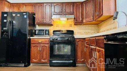 2804 Cricket Circle Edison, NJ 08820 - Photo 6 of 10