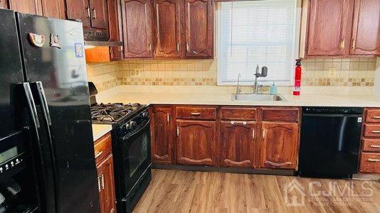 2804 Cricket Circle Edison, NJ 08820 - Photo 8 of 10