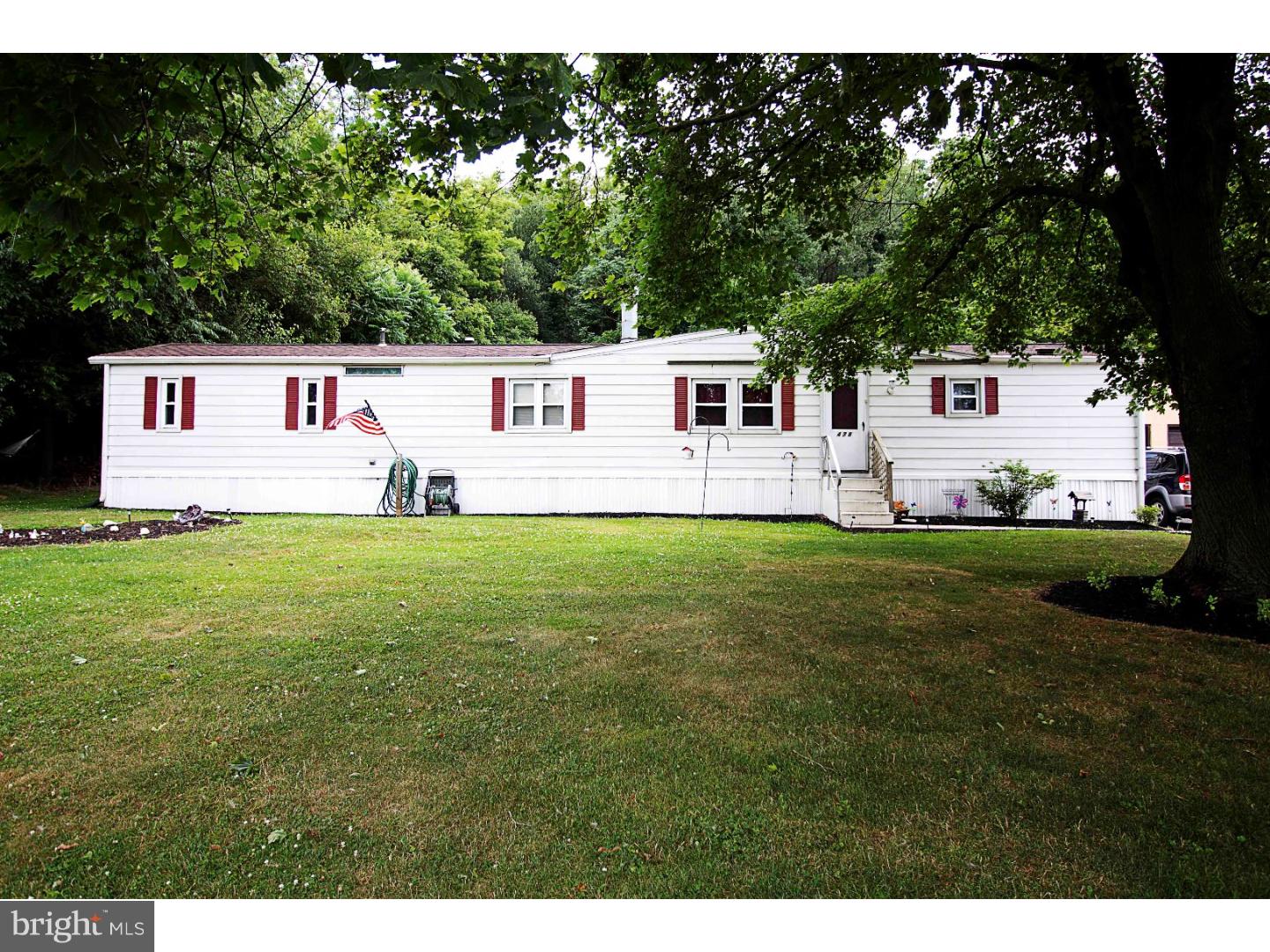 476-478 Camargo Road Quarryville, PA 17566 - Photo 2 of 3 Unit #2