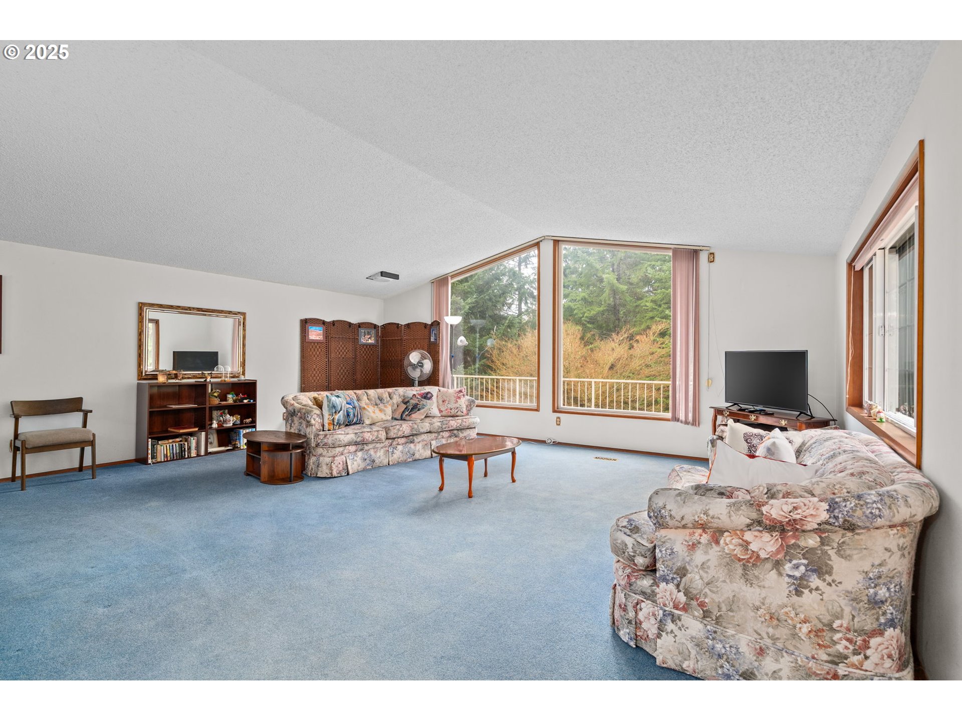 57232 Cedar Creek Road Scappoose, OR 97056 - Photo 3 of 21