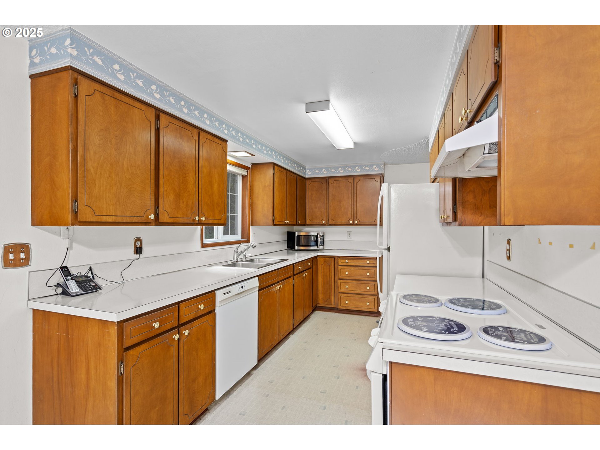 57232 Cedar Creek Road Scappoose, OR 97056 - Photo 6 of 21