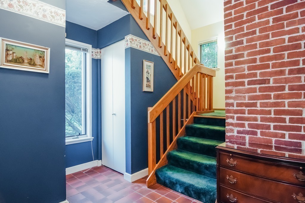 7 Blacksmith Road, Unit 7 Milton, MA 02186 - Photo 6 of 17 Gallery Image 6