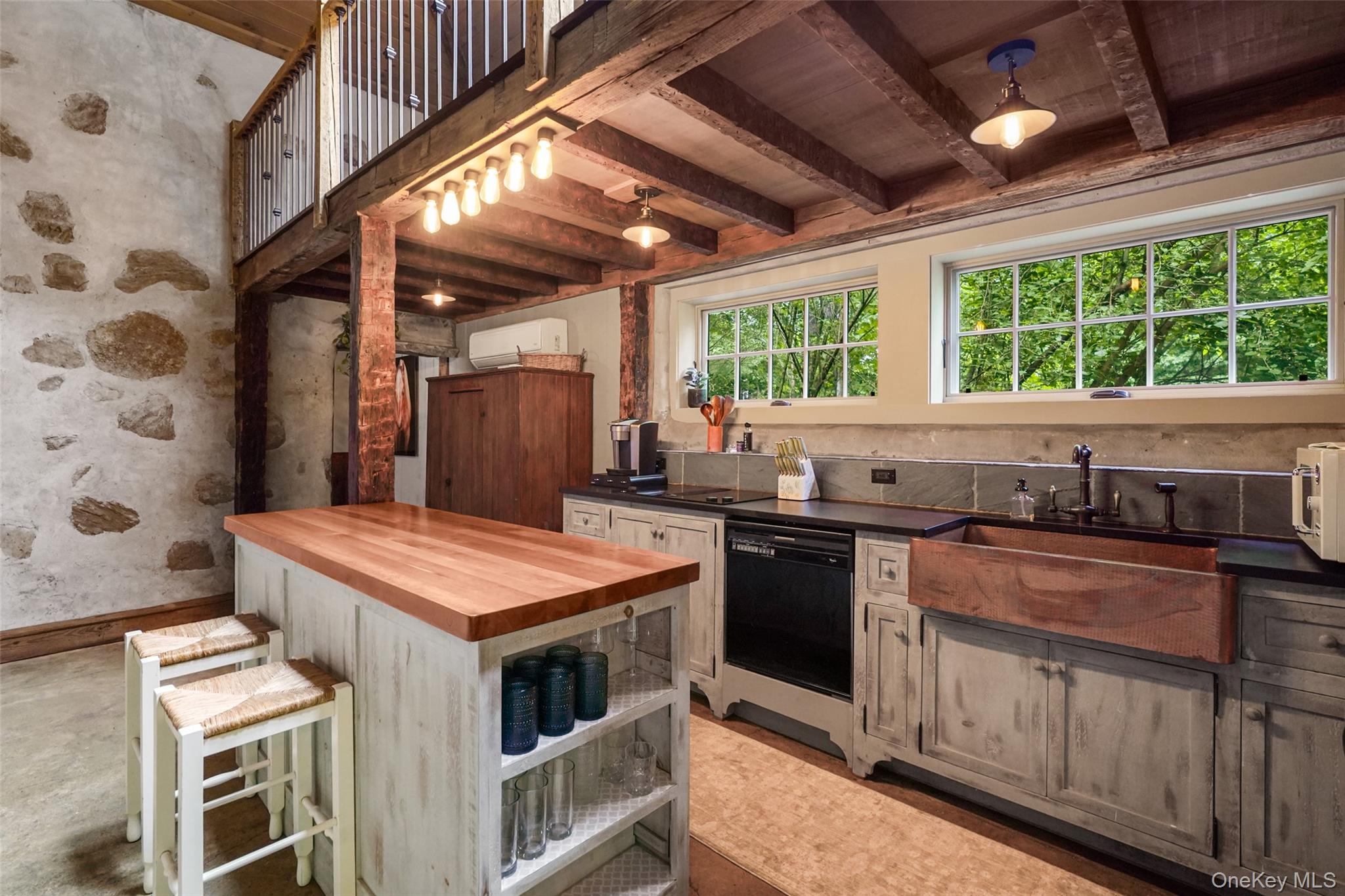 283-289 Starr Ridge Road, Unit 283289 AND 299 Brewster, NY 10509 - Photo 26 of 39 Studio kitchen