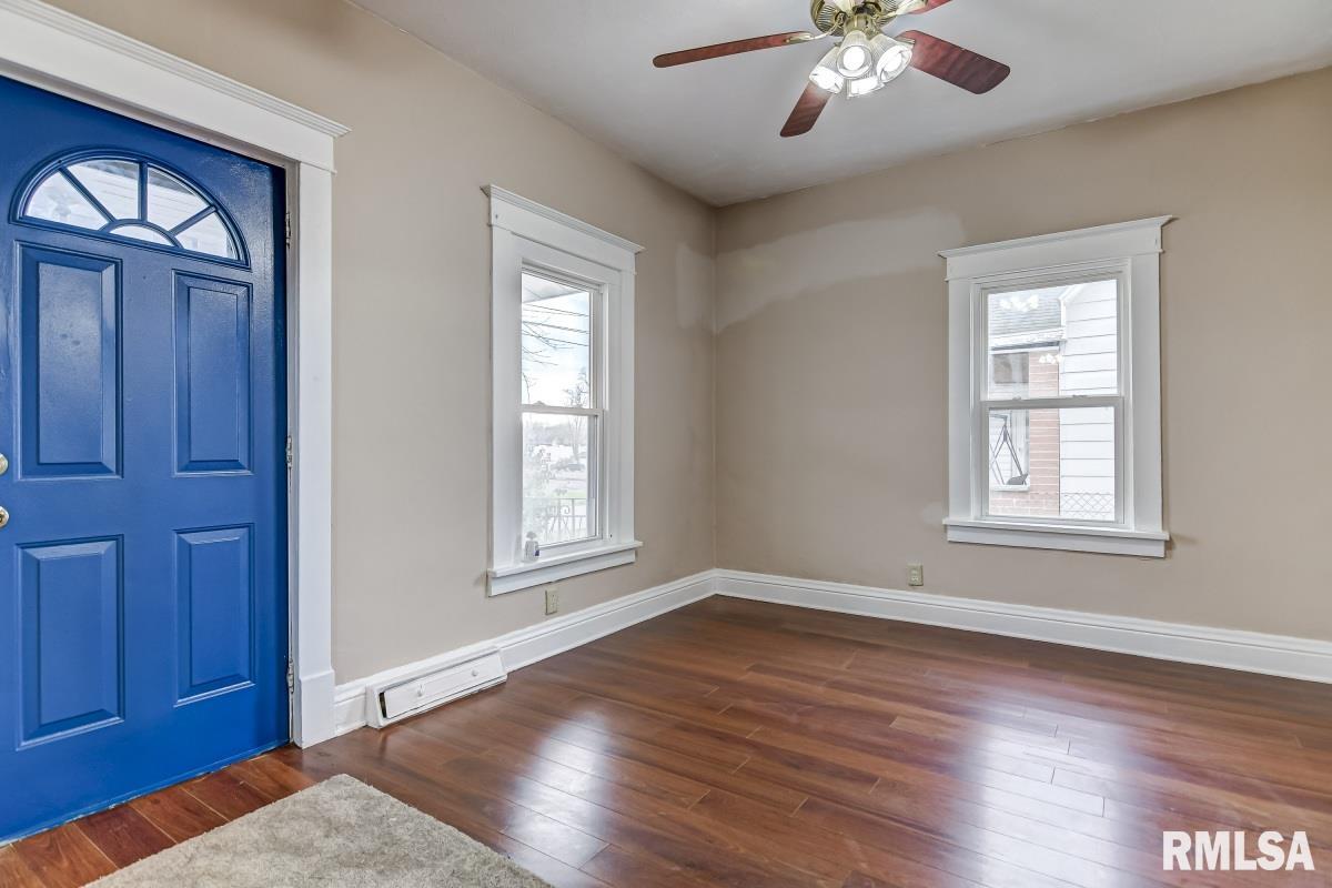 407 West Mason Street Springfield, IL 62702 - Photo 2 of 19 Gallery Image 2