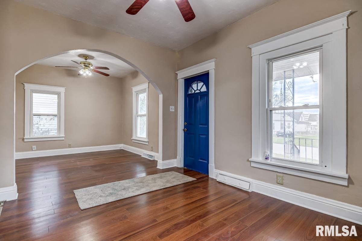 407 West Mason Street Springfield, IL 62702 - Photo 3 of 19 Gallery Image 3