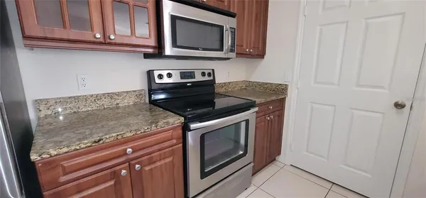 $1,600 | 3707 Conroy Road, Unit 1722, Orlando, FL 32839