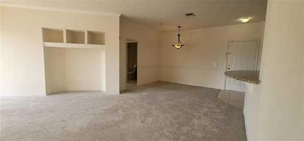 $1,600 | 3707 Conroy Road, Unit 1722, Orlando, FL 32839