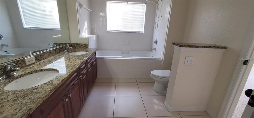 3707 Conroy Road, Unit 1722 Orlando, FL 32839 - Photo 8 of 13