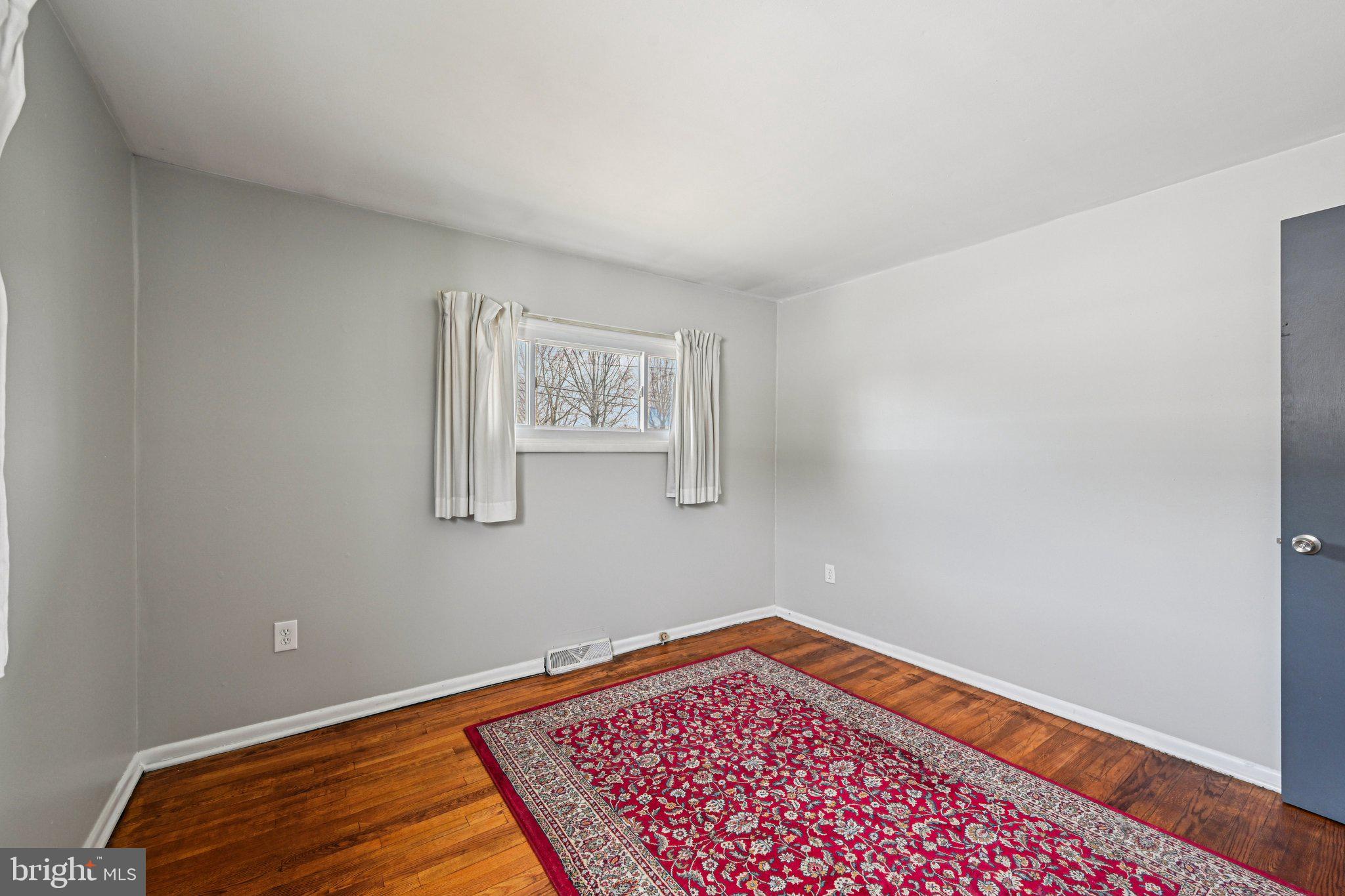 8504 Jenkins Road Pasadena, MD 21122 - Photo 21 of 50