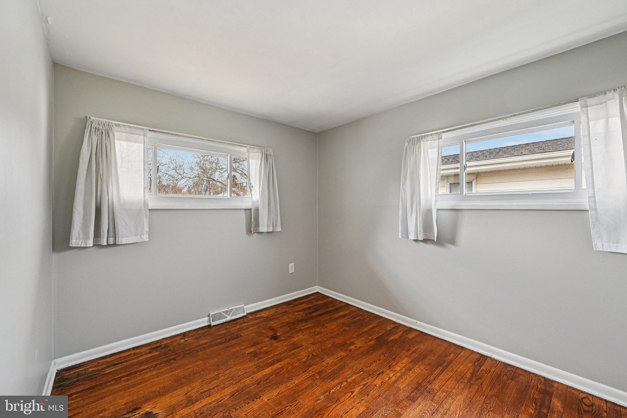 8504 Jenkins Road Pasadena, MD 21122 - Photo 24 of 50