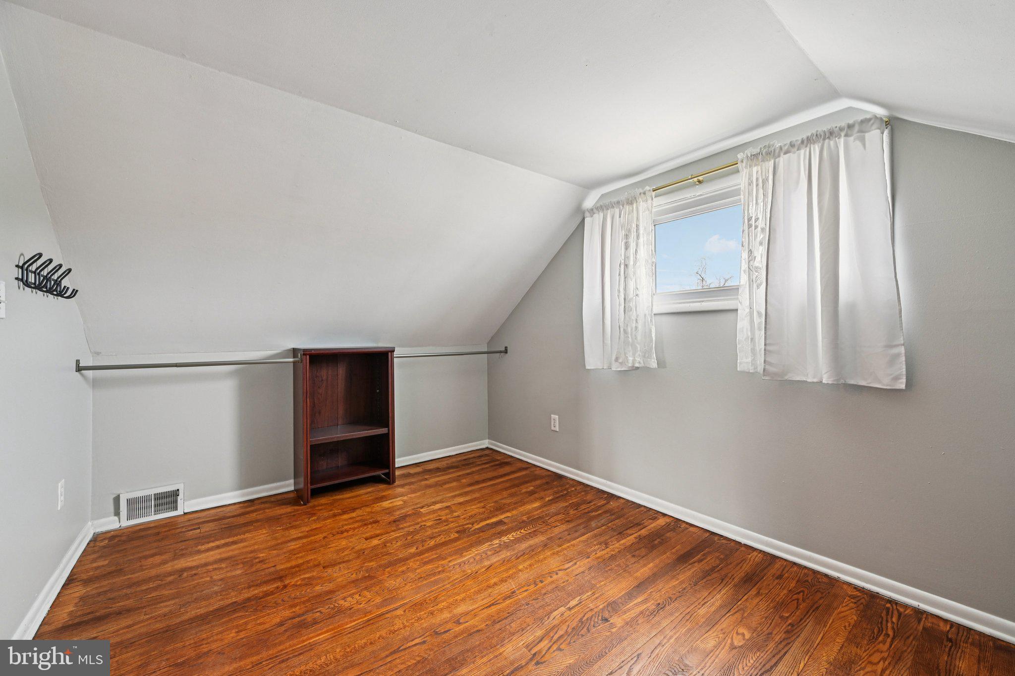 8504 Jenkins Road Pasadena, MD 21122 - Photo 32 of 50