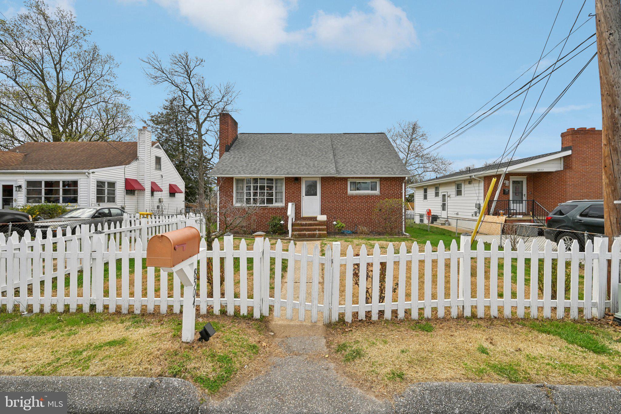 8504 Jenkins Road Pasadena, MD 21122 - Photo 6 of 50