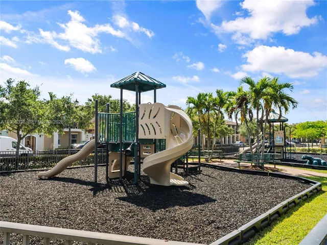$3,100 | 14665 Southwest 9th Street, Unit 1808, Pembroke Pines, FL 33027