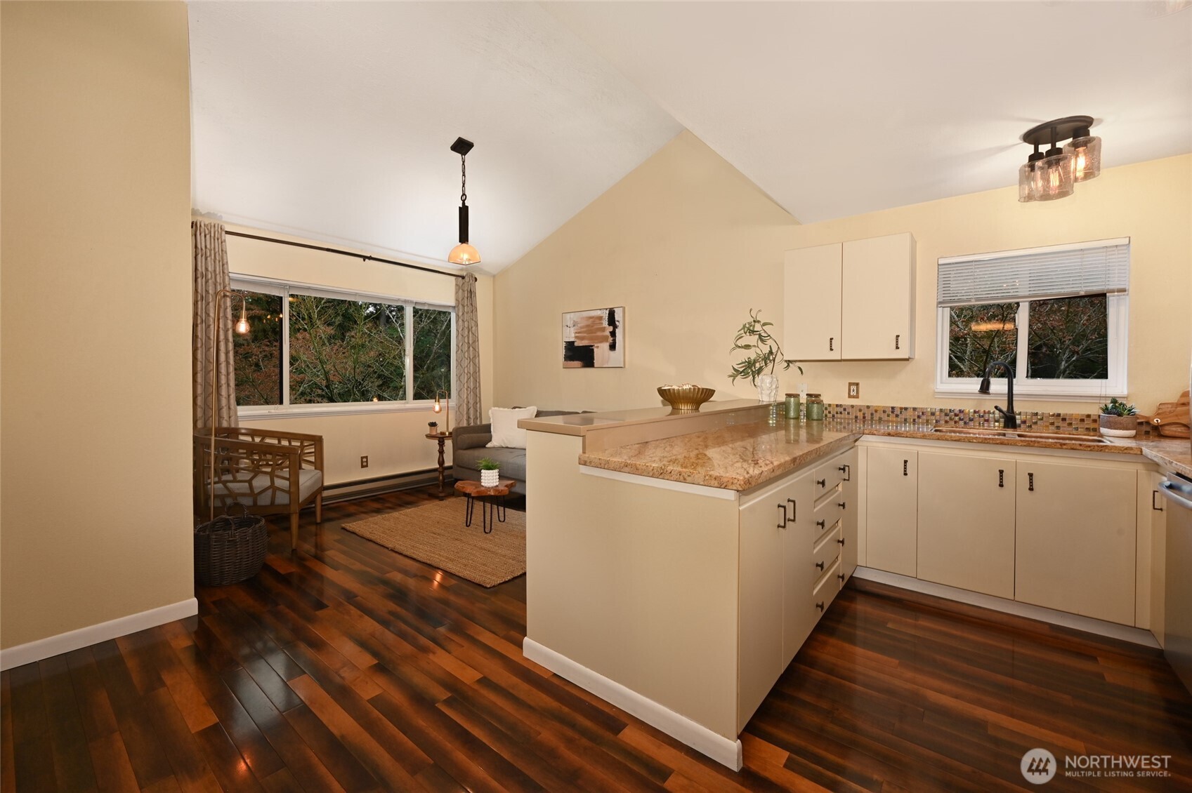 6301 Sand Point Way Northeast, Unit E3 Seattle, WA 98115 - Photo 9 of 26