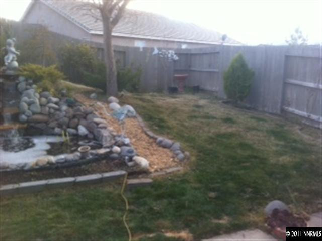 1708 Trek Trail Reno, NV 89521 - Photo 10 of 10 a view of a backyard