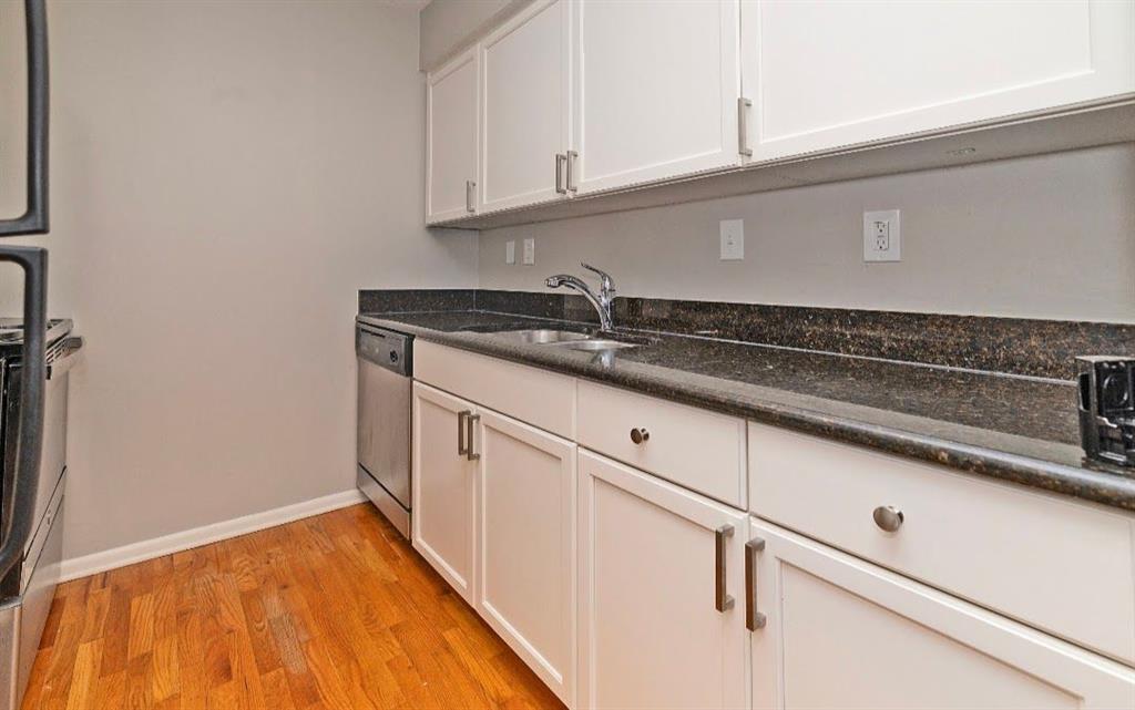 1150 Collier Road Northwest, Unit B5 Atlanta, GA 30318 - Photo 11 of 24