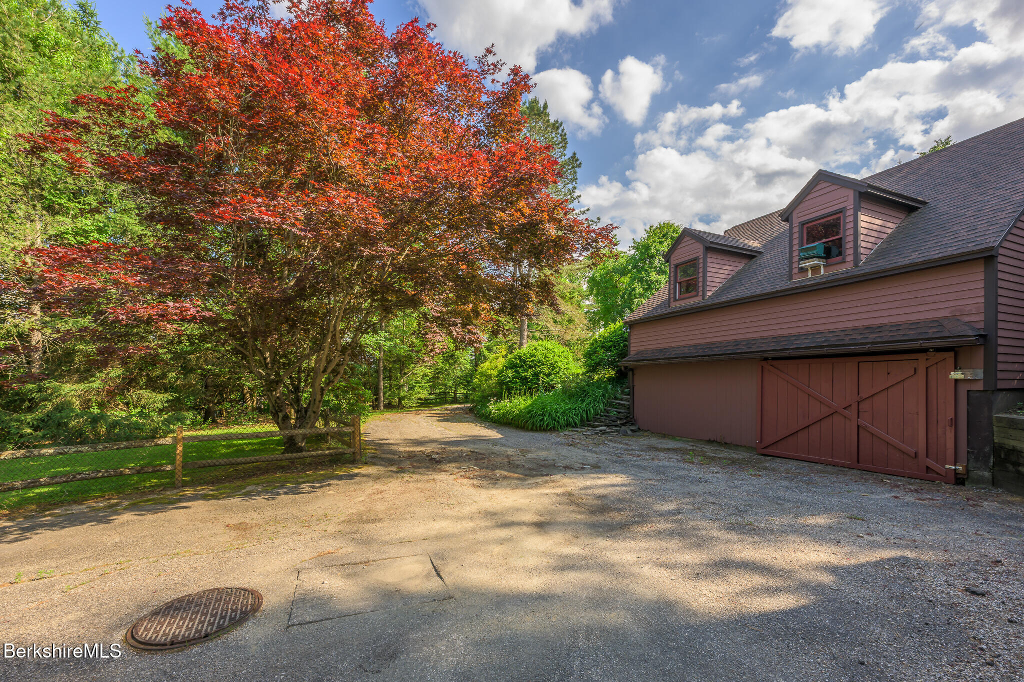 6 Manitauk Heights Stockbridge, MA 01262 - Photo 7 of 49 Lower garage