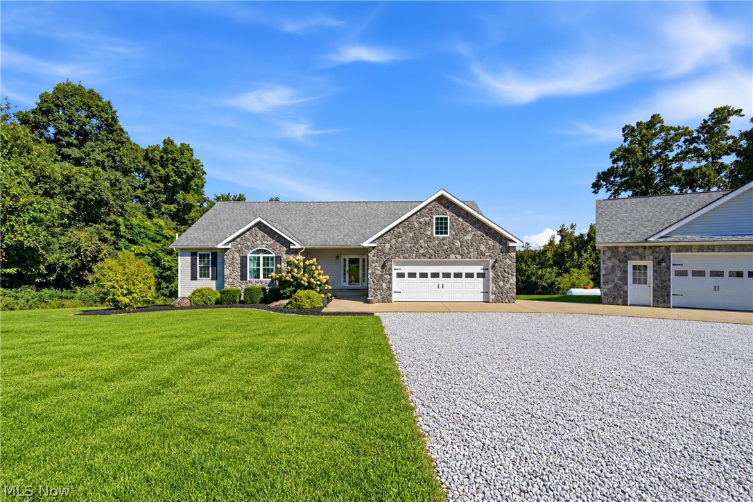 37517 Harry's Ridge Road Barnesville, OH 43713 - Photo 2 of 50 Gallery Image 2