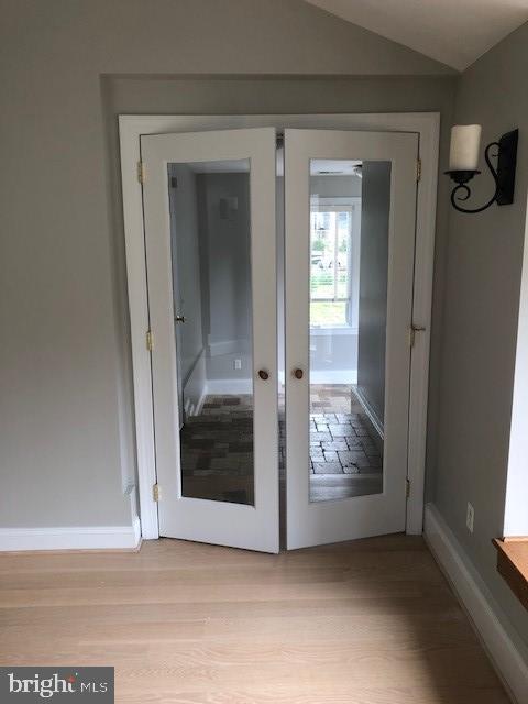 5901 35th Street North Arlington, VA 22207 - Photo 17 of 28 Bonus room