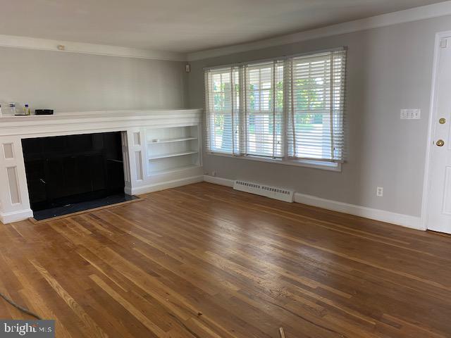 5901 35th Street North Arlington, VA 22207 - Photo 5 of 28 Freshly painted living room