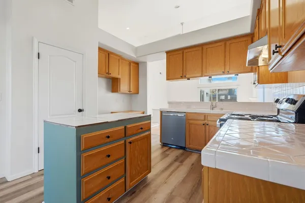 $459,950 | 2682 Morris Avenue, Clovis, CA 93611