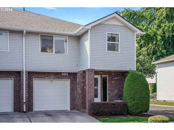 $309,900 | 5502 Northeast 89th Avenue, Vancouver, WA 98662