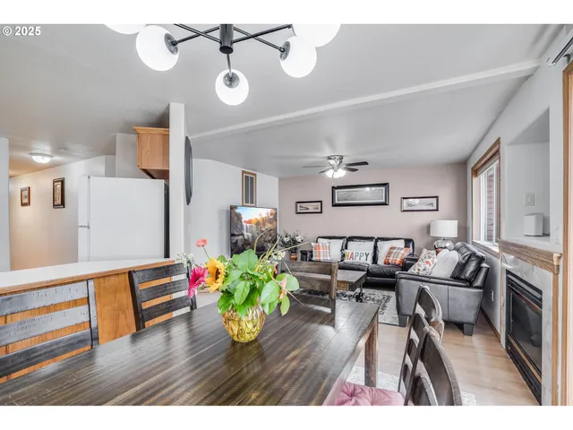 $329,000 | 5502 Northeast 89th Avenue, Vancouver, WA 98662