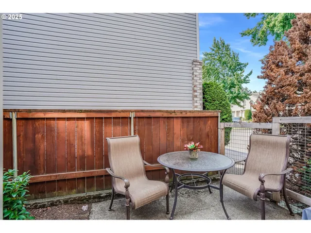 $329,000 | 5502 Northeast 89th Avenue, Vancouver, WA 98662