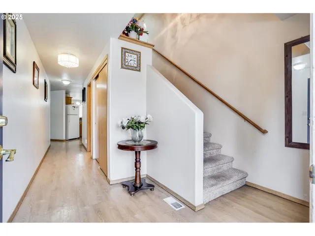 $329,000 | 5502 Northeast 89th Avenue, Vancouver, WA 98662