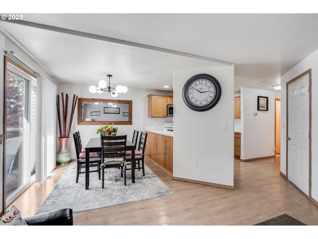 $329,000 | 5502 Northeast 89th Avenue, Vancouver, WA 98662