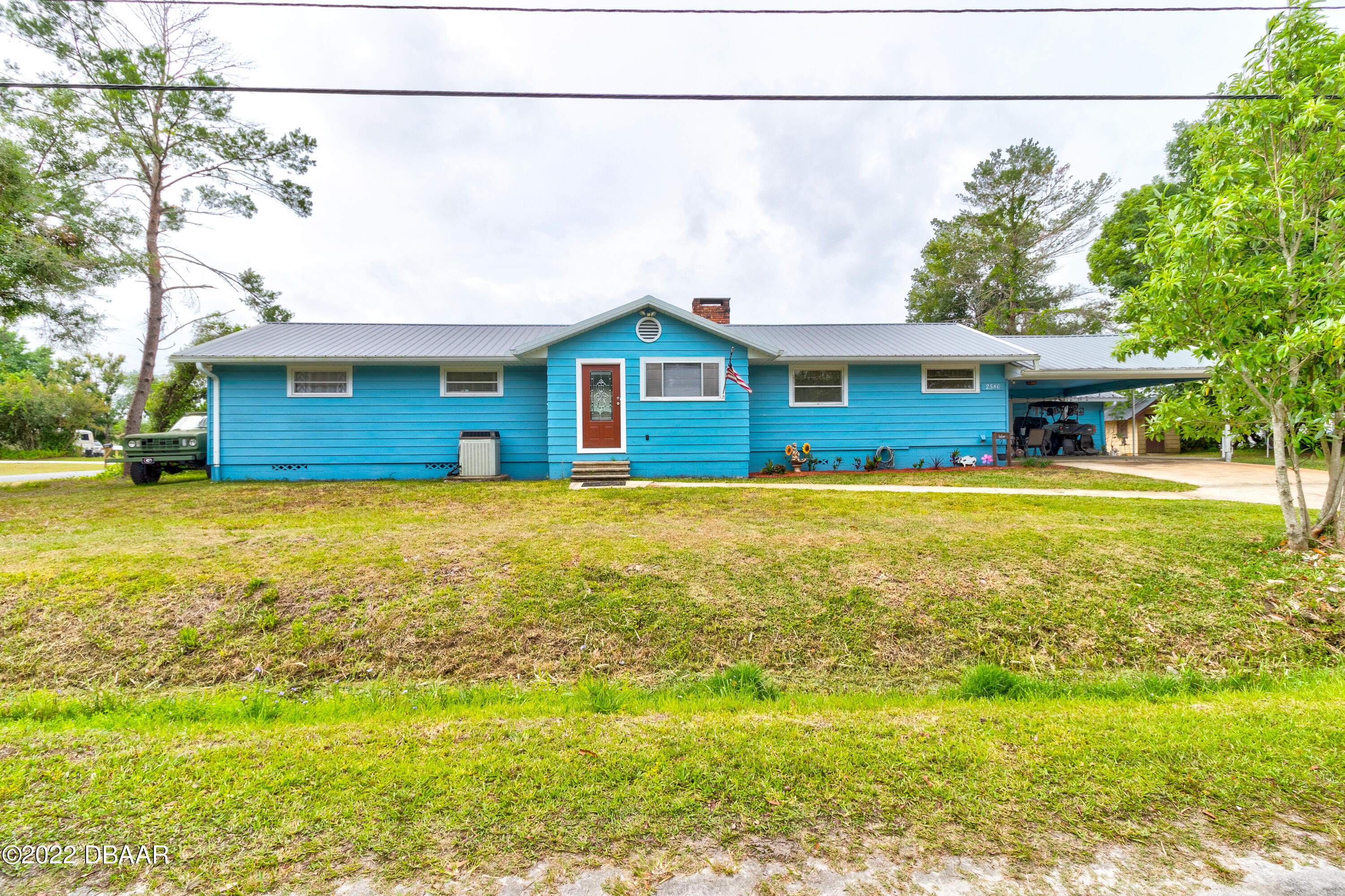 2580 Iris Road DeLand, FL 32724 - Photo 1 of 28 Front of the house