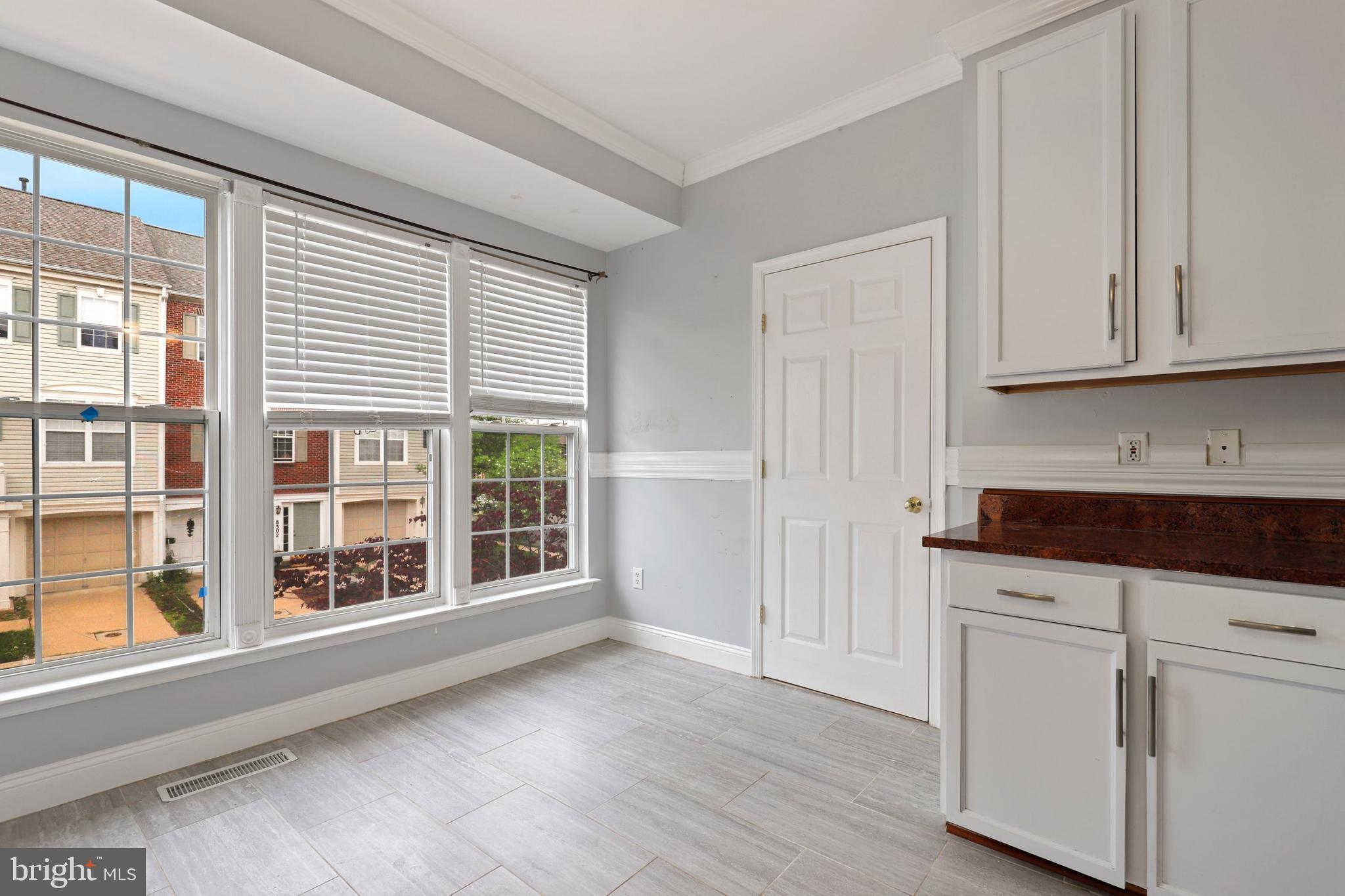 8305 Green Grass Road Laurel, MD 20724 - Photo 10 of 31 Gallery Image 10