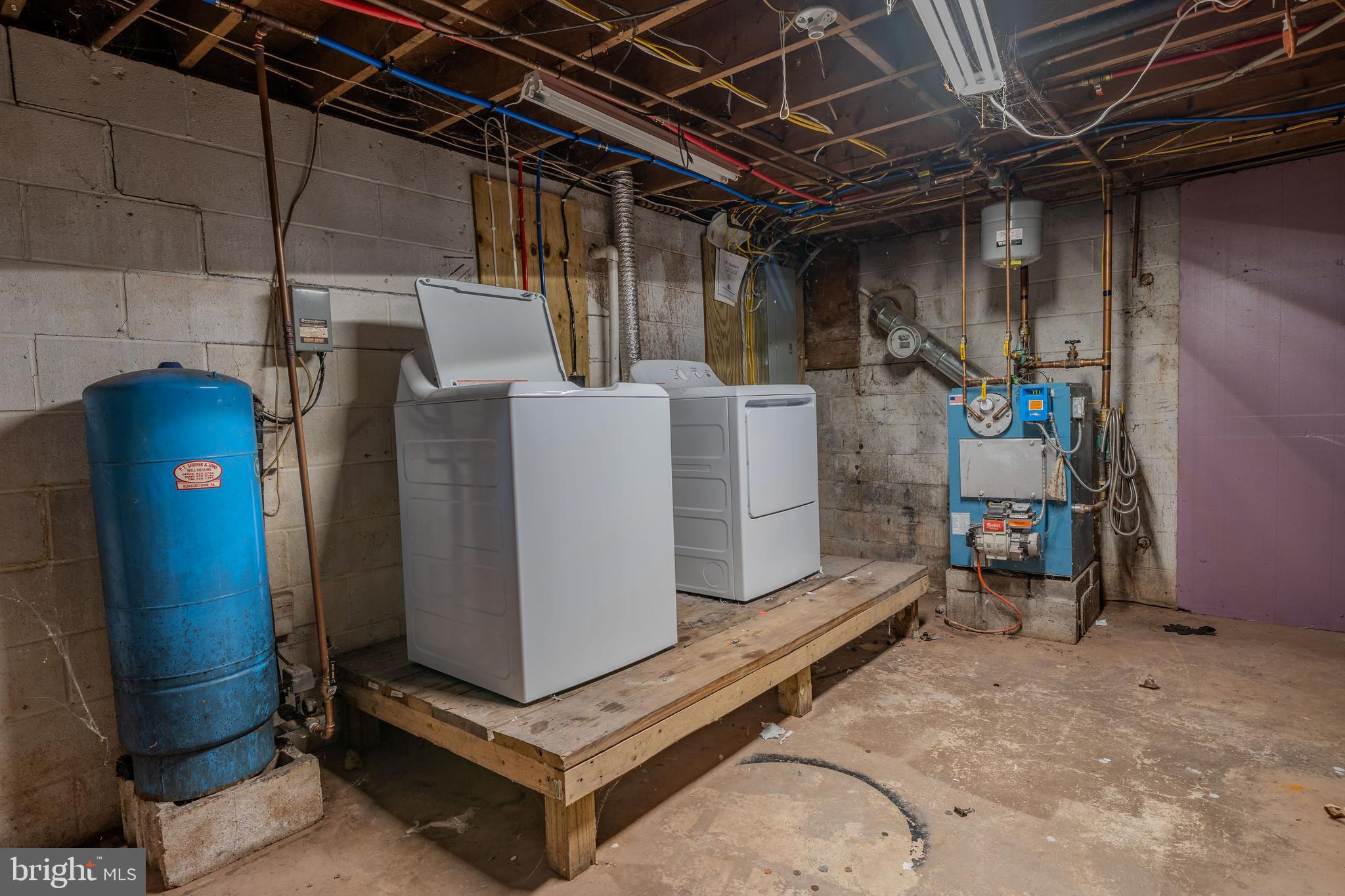 8690 Highway 25 Spring Glen, PA 17978 - Photo 30 of 45