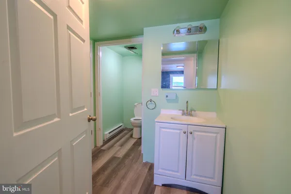 $100,000 | 8690 Highway 25, Spring Glen, PA 17978