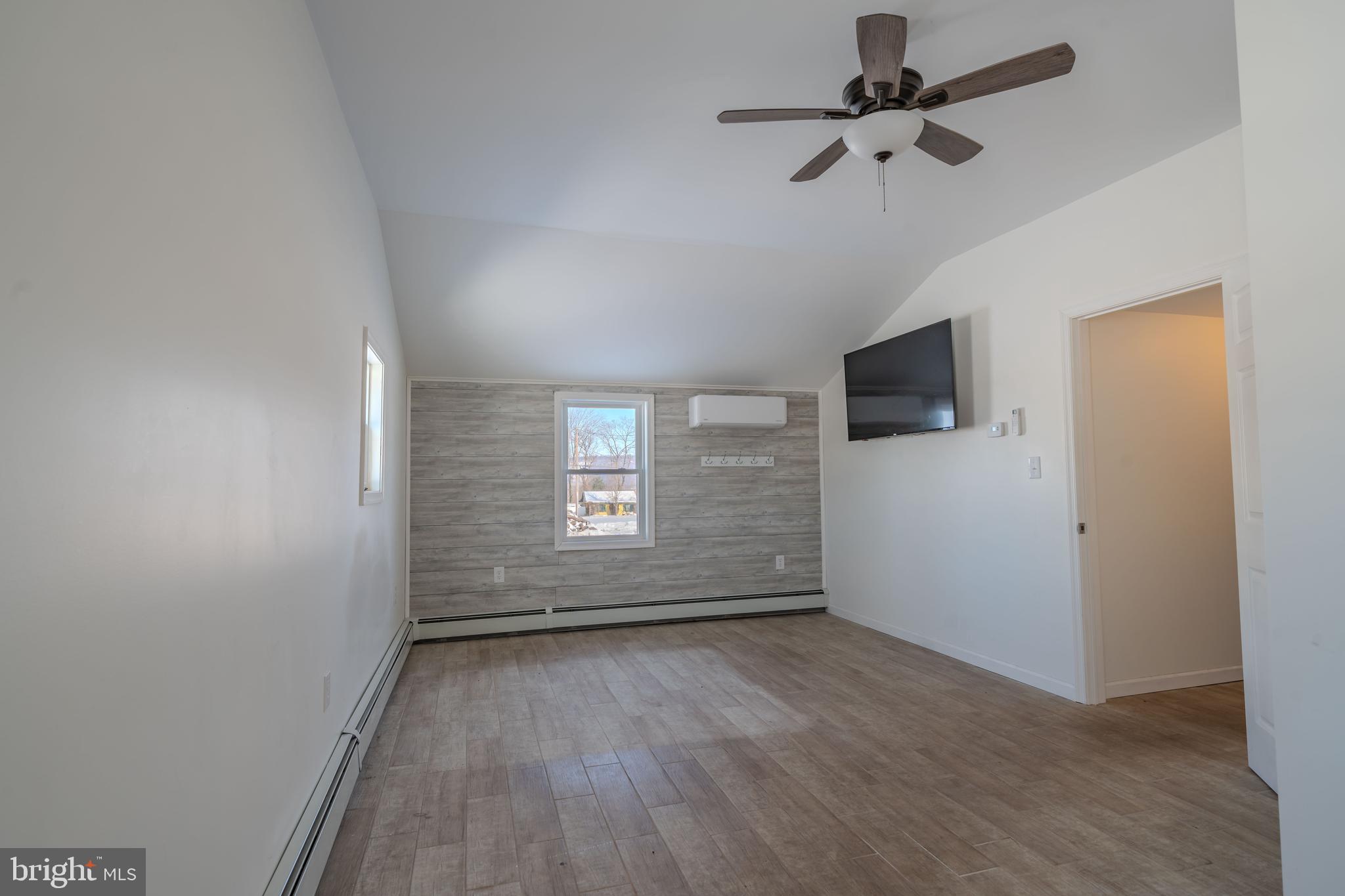 8690 Highway 25 Spring Glen, PA 17978 - Photo 36 of 45