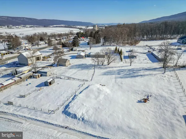 $100,000 | 8690 Highway 25, Spring Glen, PA 17978
