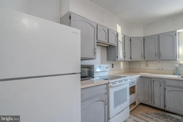 $100,000 | 8690 Highway 25, Spring Glen, PA 17978