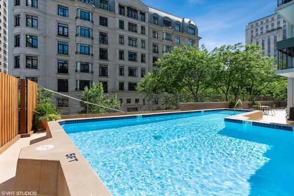 $3,000 | 1313 North Ritchie Court, Unit 2706, Chicago, IL 60610