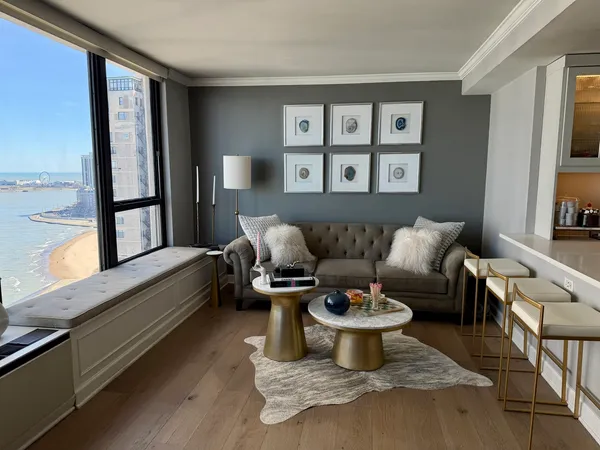 $3,000 | 1313 North Ritchie Court, Unit 2706, Chicago, IL 60610