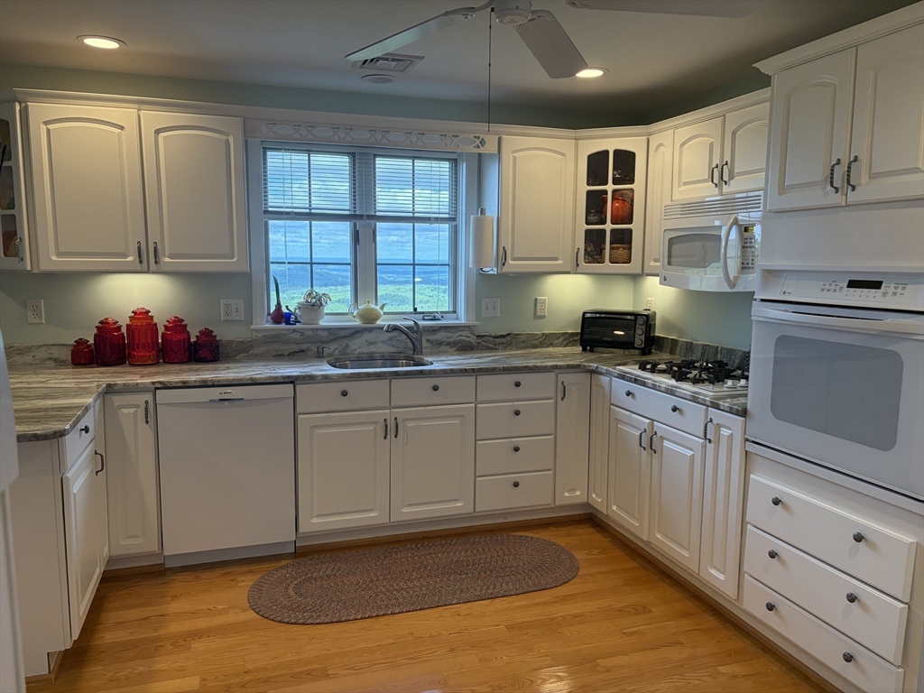164 Hovey Road Monson, MA 01057 - Photo 32 of 40