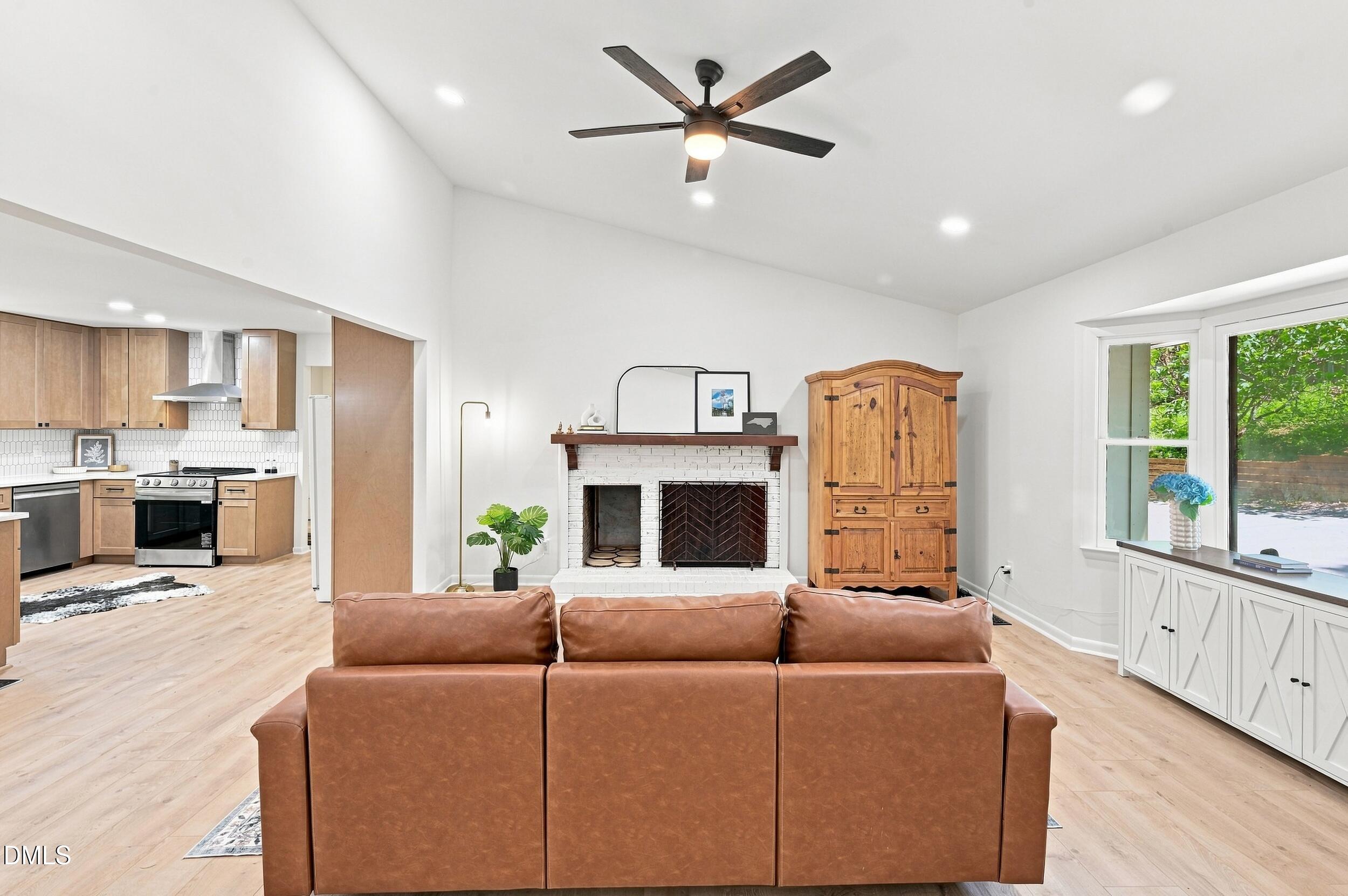 1712 Rosedale Avenue Durham, NC 27707 - Photo 9 of 41 14_062
