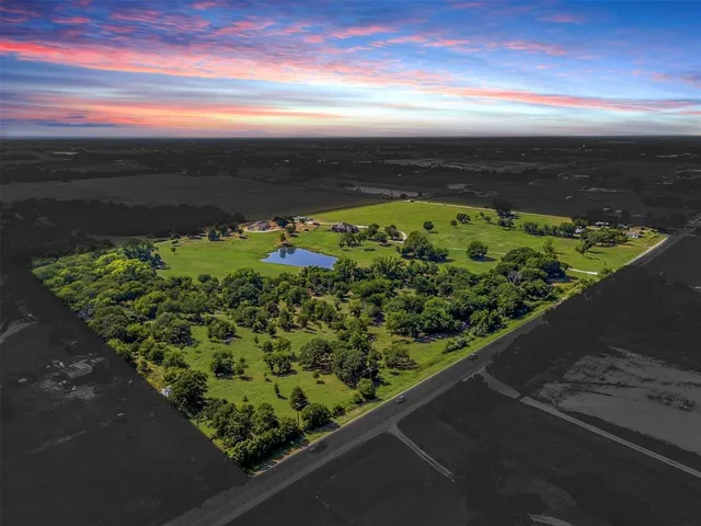 $3,500,000 | 8650 South Fm 730, Boyd, TX 76023