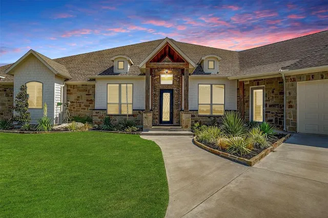 $3,500,000 | 8650 South Fm 730, Boyd, TX 76023
