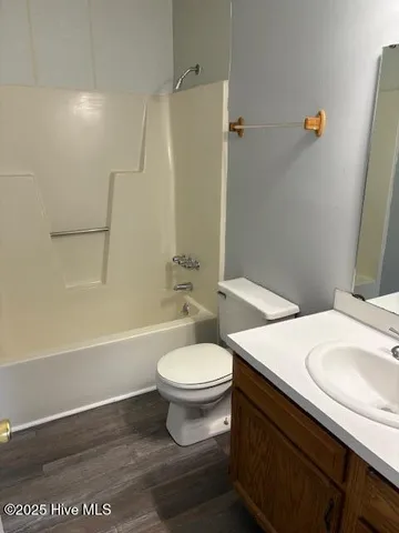 $164,900 | 143 West Victoria Court, Unit C, Greenville, NC 27834