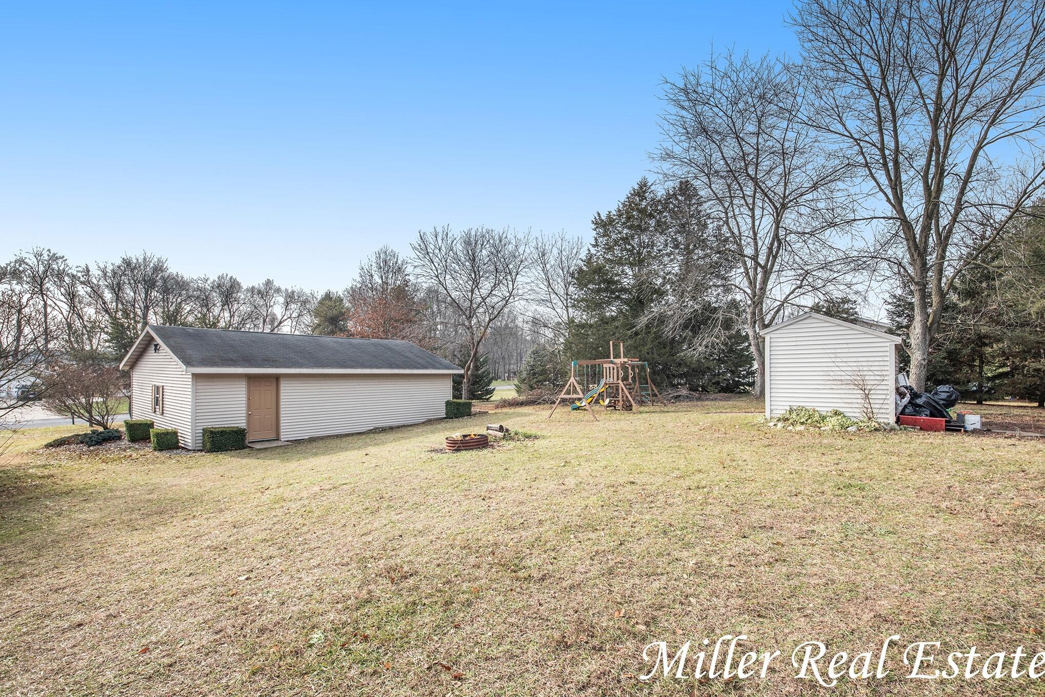 2079 Rozell Drive Middleville, MI 49333 - Photo 6 of 25 MILLER MEANS SOLD!3
