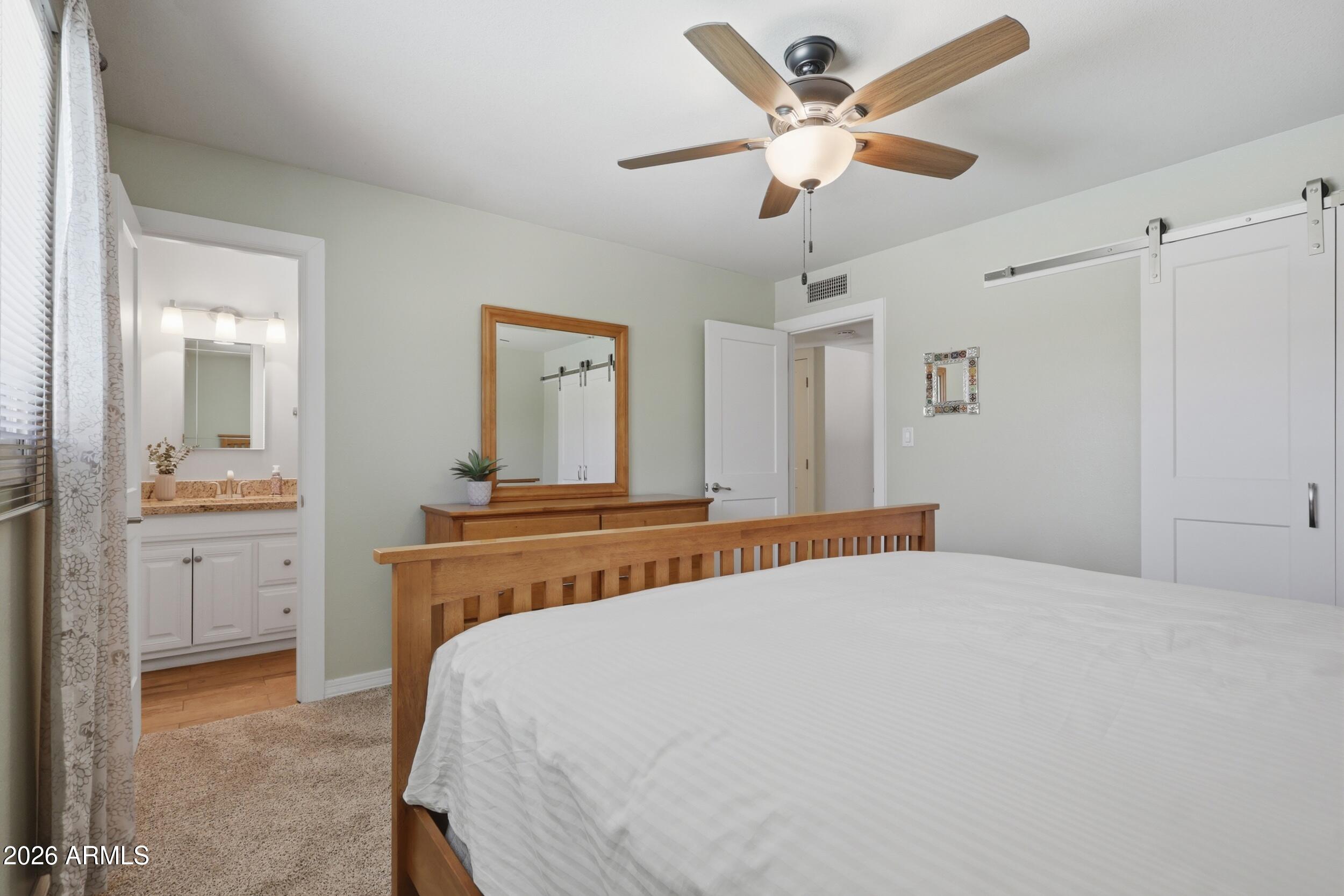 1236 East Del Rio Drive Tempe, AZ 85282 - Photo 11 of 25 Primary bedroom